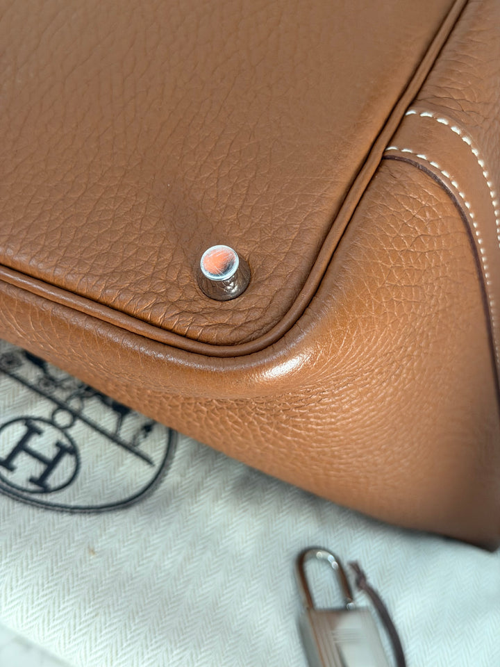 HERMES Picotin 18 Lock Bag in Gold Cle Leather PHW Stamp U 2022