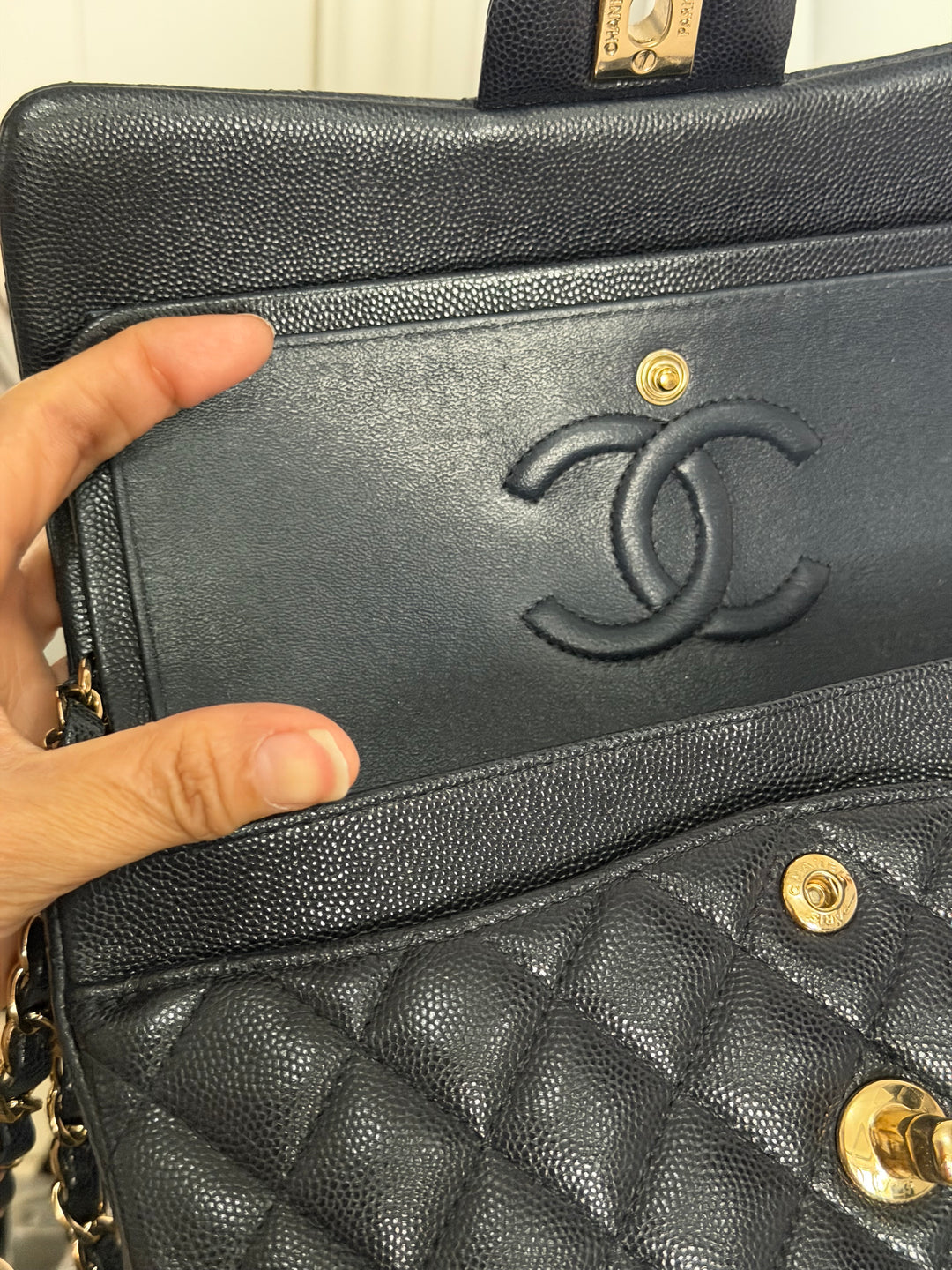 CHANEL series 30 Dark Navy Caviar LGHW Small Timeless Classic Double Flap Bag 2020