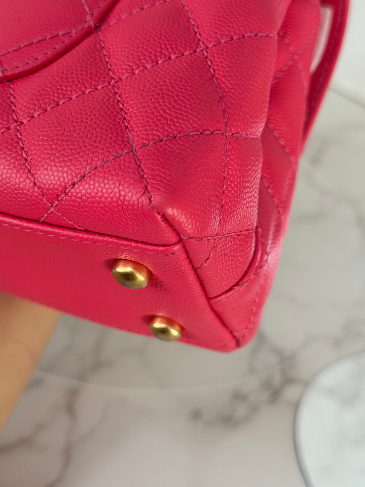 Chanel 23P Collection 2023 Dark Pink Caviar Aged GHW Coco Handle with Detachable Strap and enchained handle size Small