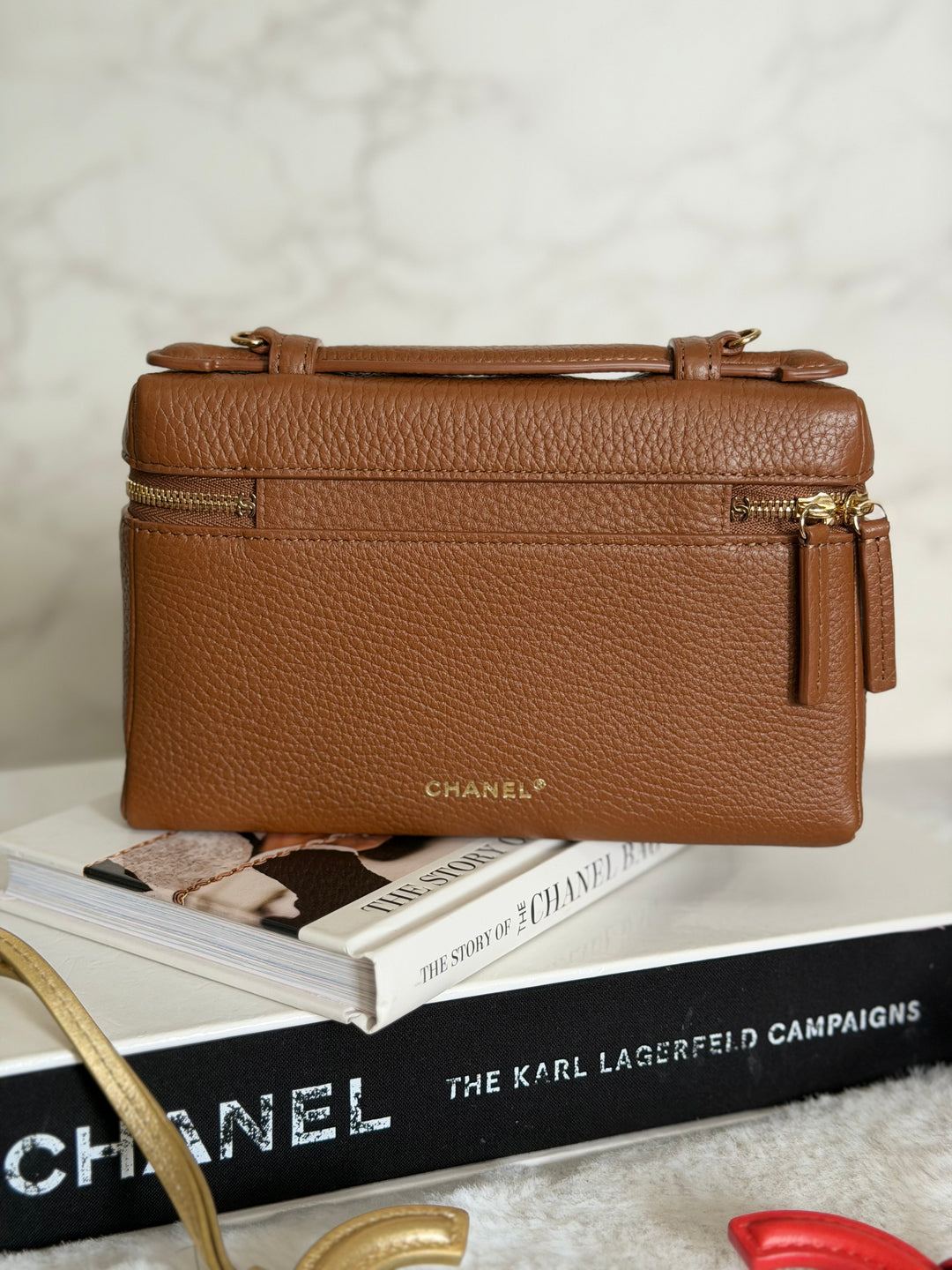 CHANEL Brown Gold Caviar LP Long Vanity SMALL 19 cms LGHW 2026
