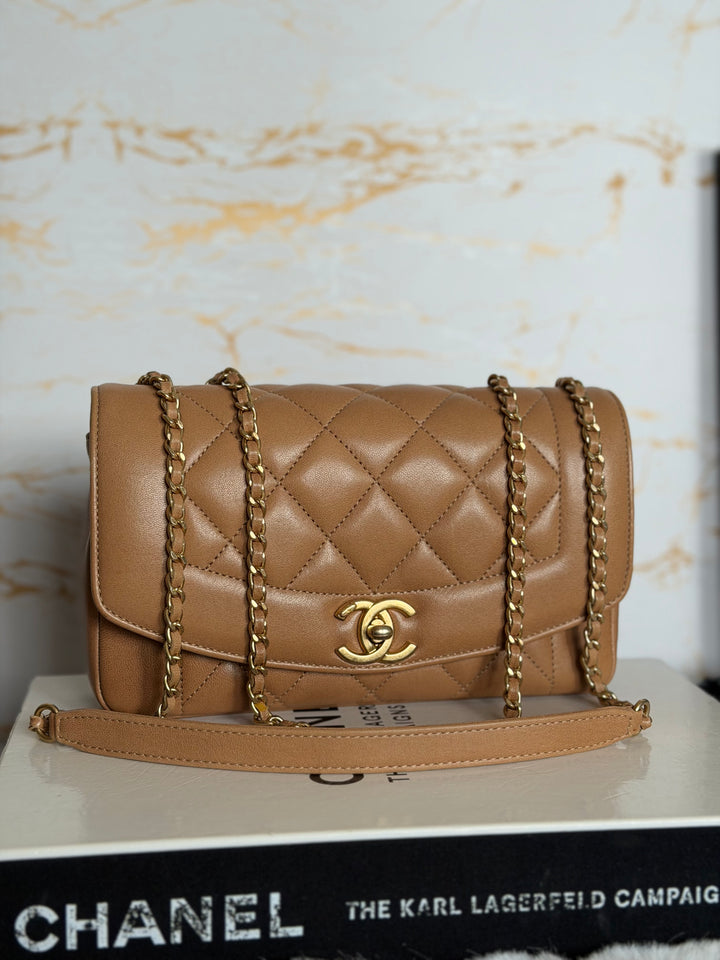 CHANEL series 21 Caramel Brown Lambskin aged GHW Diana Reissue Flap Bag size SMALL 2015