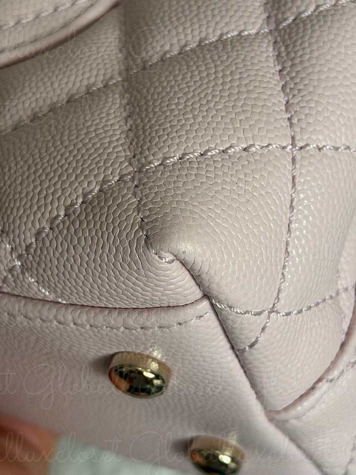 CHANEL 22P Light Pink Sakura Caviar LGHW Coco handle Flap Bag With detachable strap size Small 2022