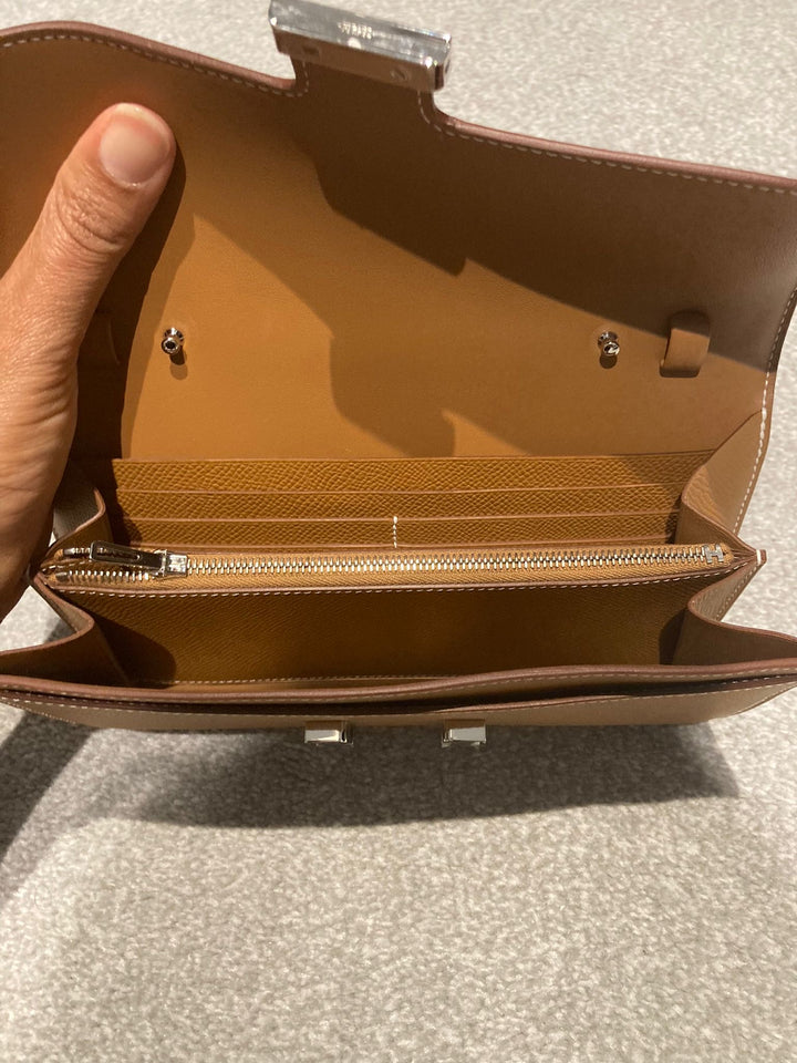 Hermes Constance to go in Gold leather with Palladium hardware