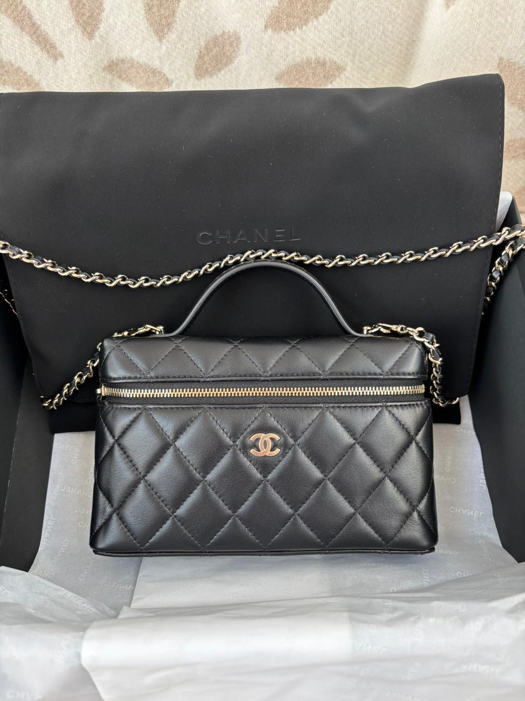 CHANEL Black Lambskin LGHW LP Vanity With Detachable Chain 2025