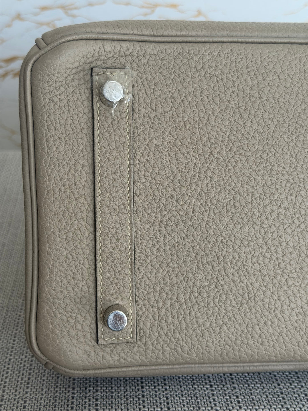 Hermès Gris Tourterelle Togo Leather PHW Birkin 30 Stamp T 2015