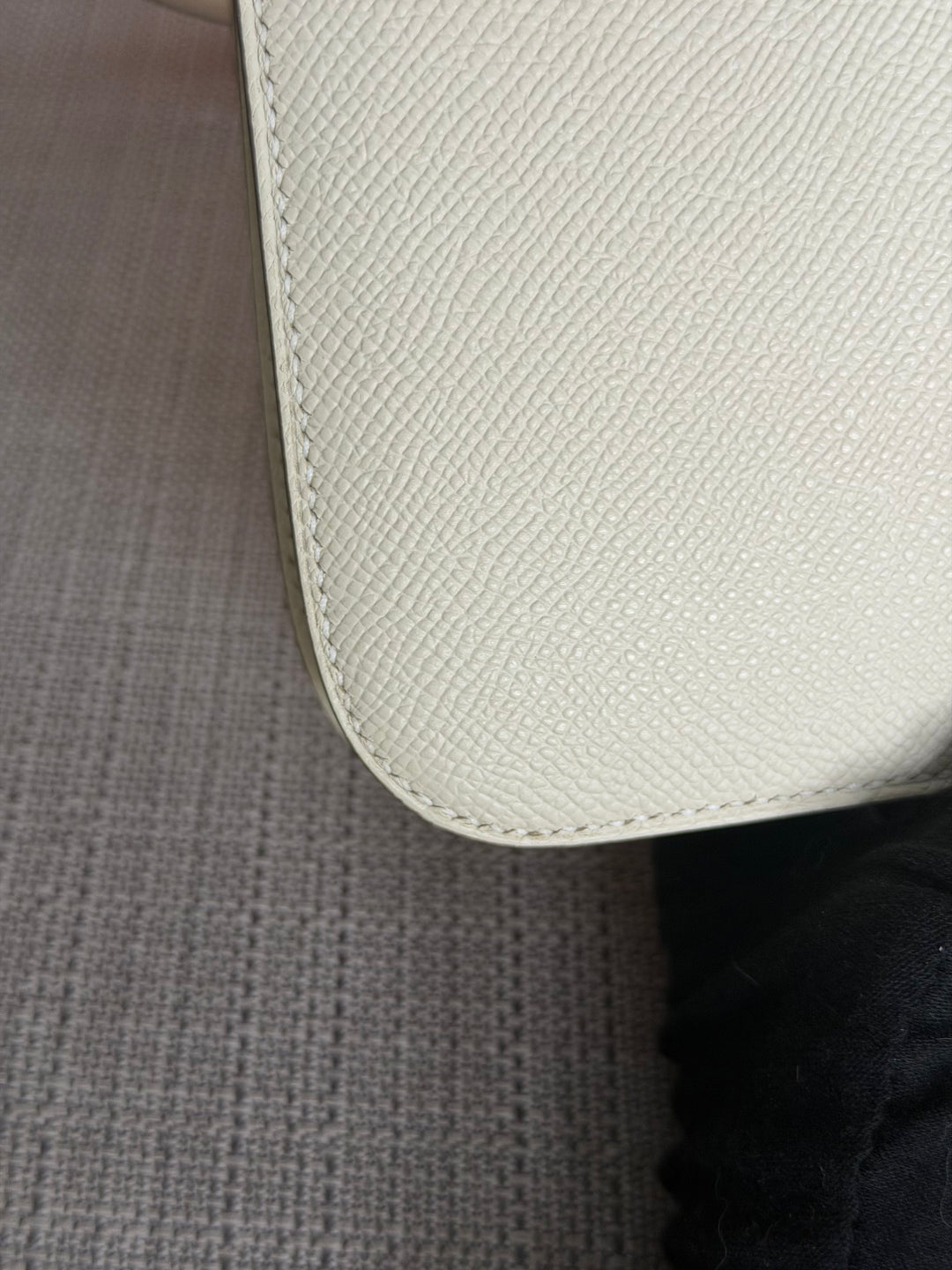 Hermès Constance 18 Mini Constance Craie Epsom Leather RGHW
