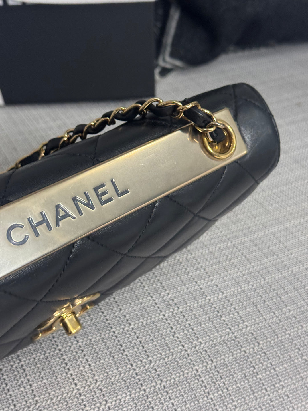 Chanel series 29 (2019) Black Lambskin LGHW Trendy CC Shoulder Flap Bag