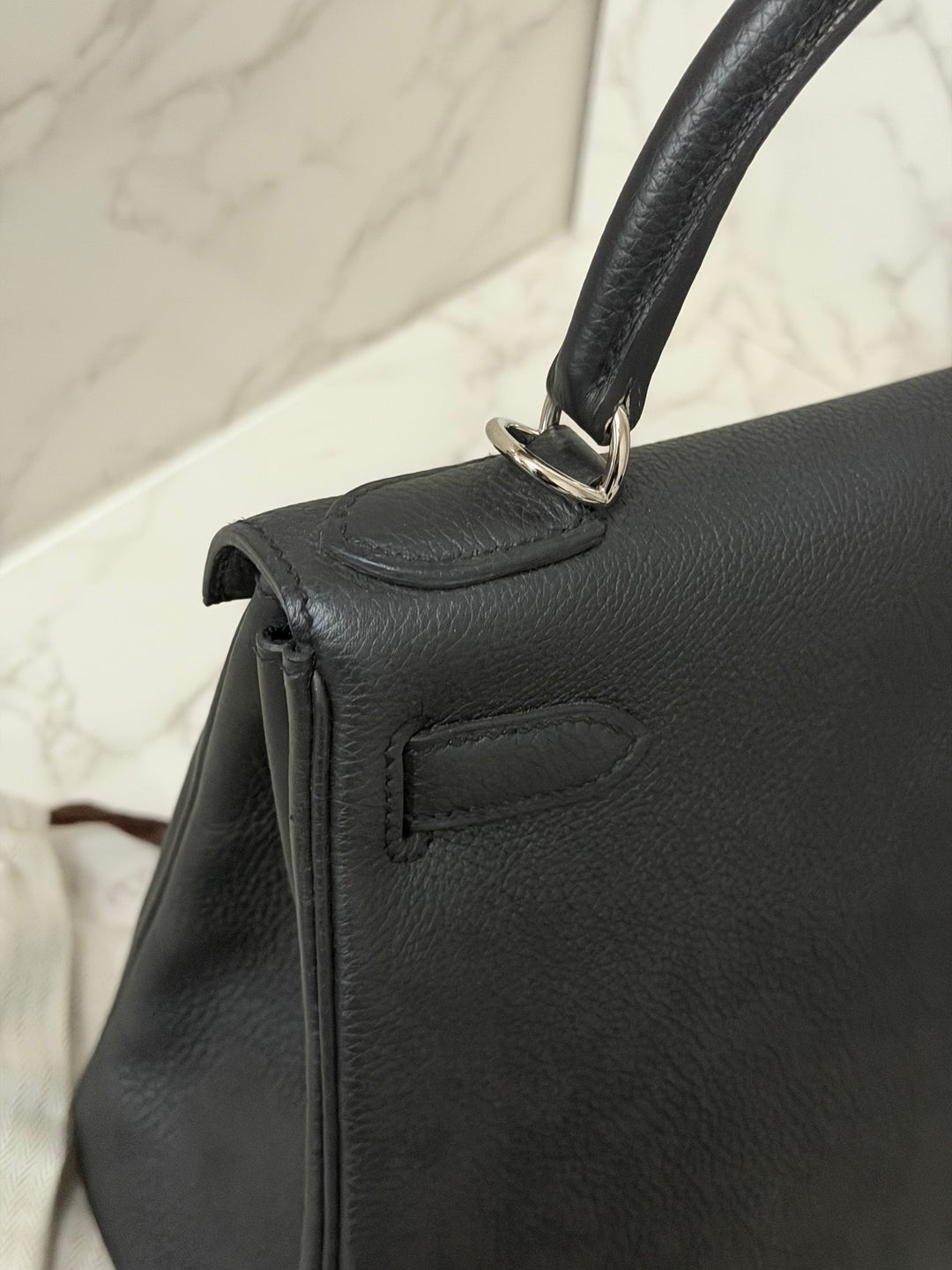 HERMES Noir Black Togo Leather with Palladium Hardware Kelly 28 Retourne Bag Stamp R 2014