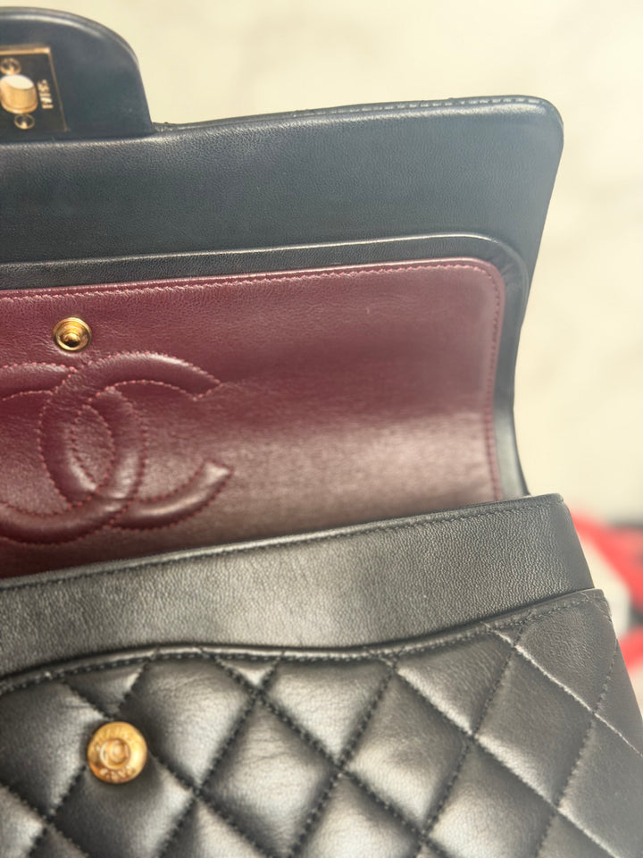 CHANEL series 14 Black Lambskin GHW Medium ML Timeless Classic Double Flap Bag 2011