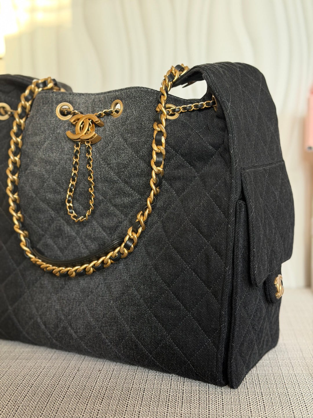 CHANEL 25S 2025 Black Denim Medium 25 Hobo Bag with Detachable Pouch Aged GHW