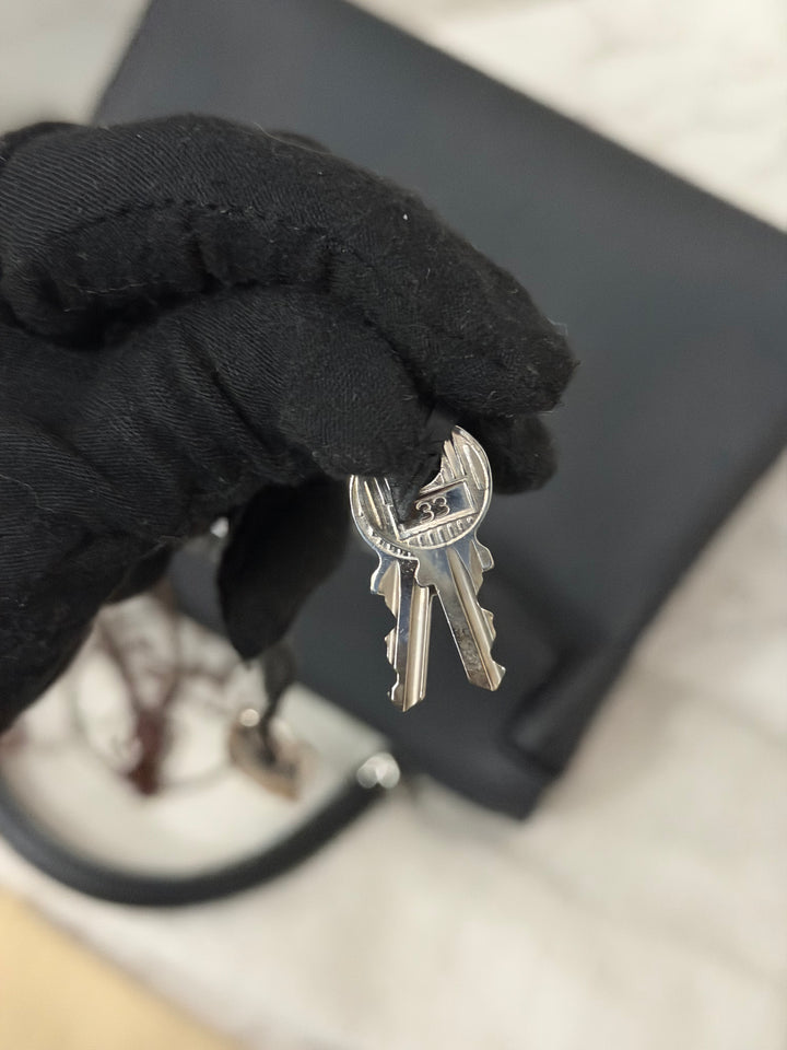 HERMES Noir Black Togo Leather with Palladium Hardware Kelly 28 Retourne Bag Stamp R 2014