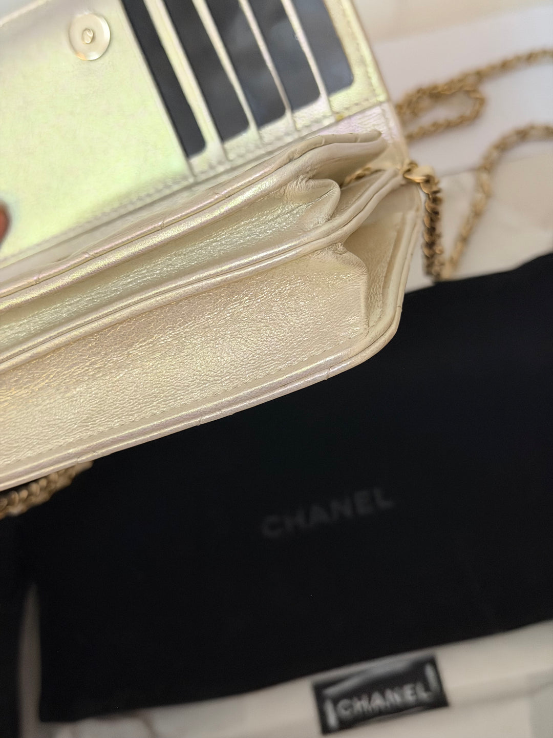 CHANEL series 31 20B Ivory Calf Skin LGHW Mini Wallet on Chain (WOC) 6 inches