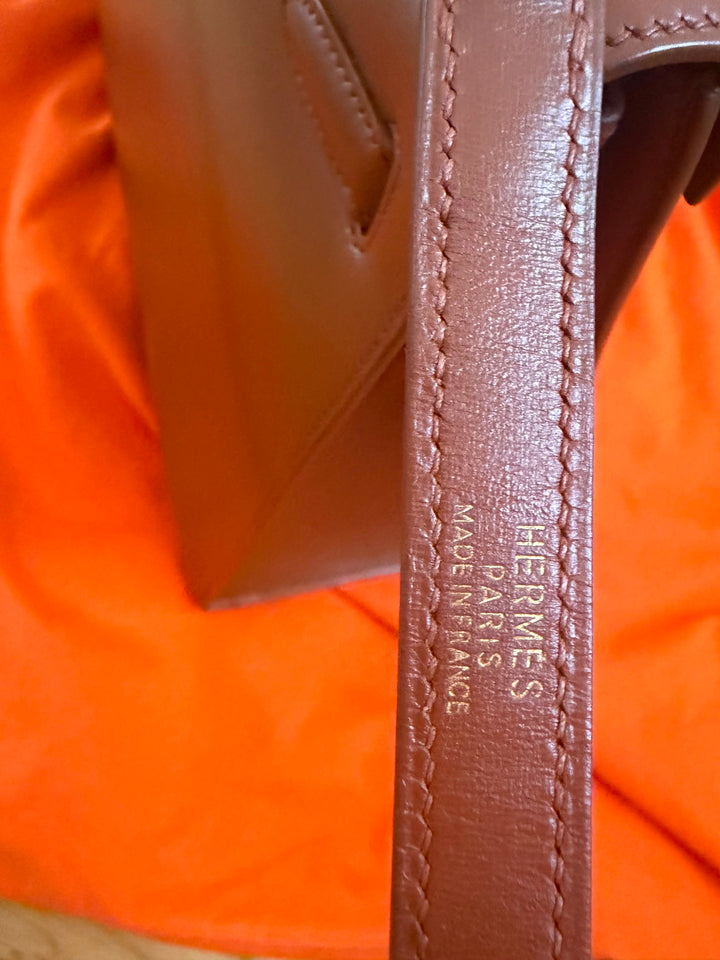 HERMÈS Kelly 32 Noisette Box leather GHW Stamp F in sq 2002 RARE