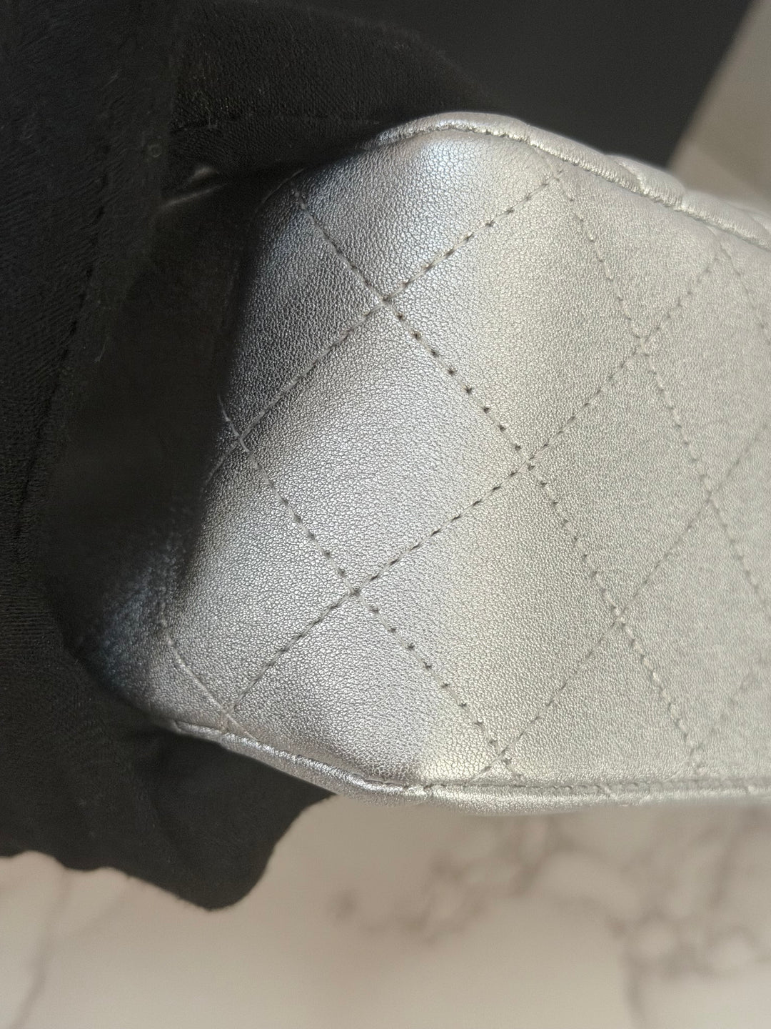 Chanel Series 31 21P Collection Iridescent Silver lambskin SHW Square Mini Flap Bag 2021