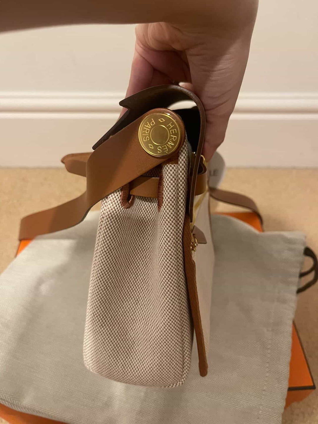 Hermes Herbag 20 Zip Ecru/Fauve Toile H Vache Hunter Leather Size Mini