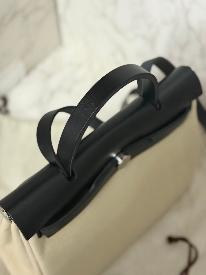 Hermes Herbag Zip 31 Bag in Noir/Beton Palladium Hardware