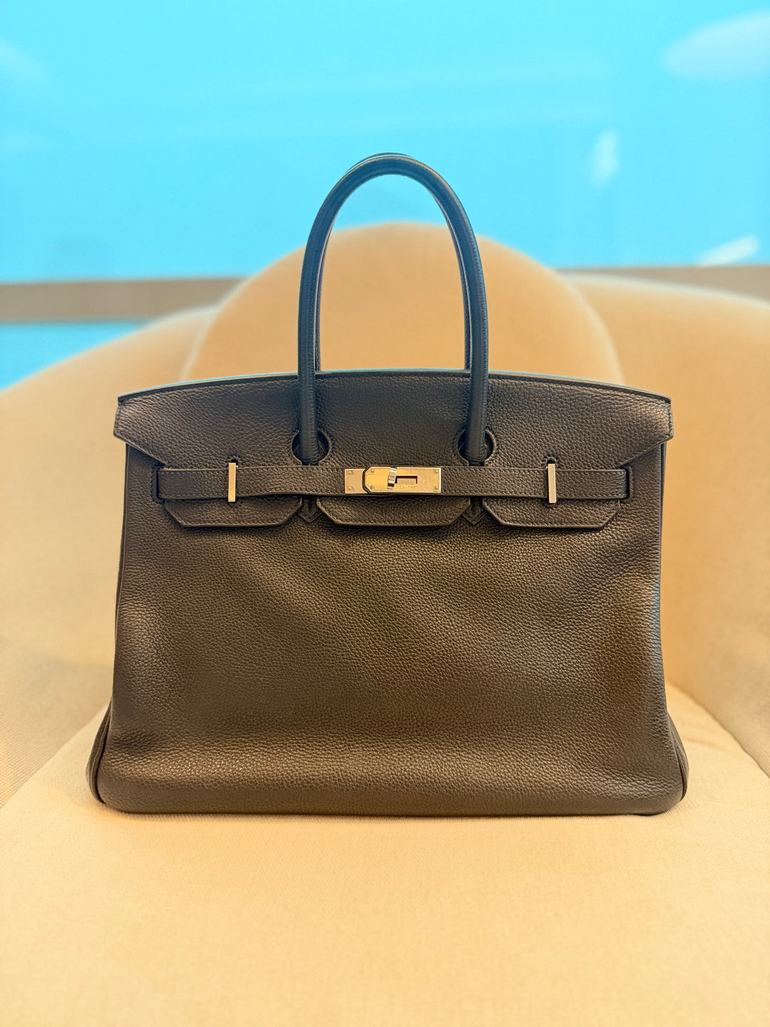 HERMÈS Black Noir Togo Leather PHW Birkin 35 Stamp M in Sq