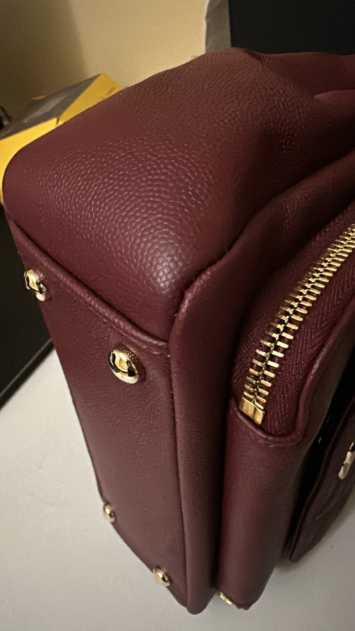 CHANEL series 30 Burgundy Caviar LGHW Medium Business Affinity Flap Bag with top handle 2020