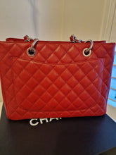 Load image into Gallery viewer, Chanel series 17 2012 Red Caviar SHW Grand Shopping Tote Bag (GST)
