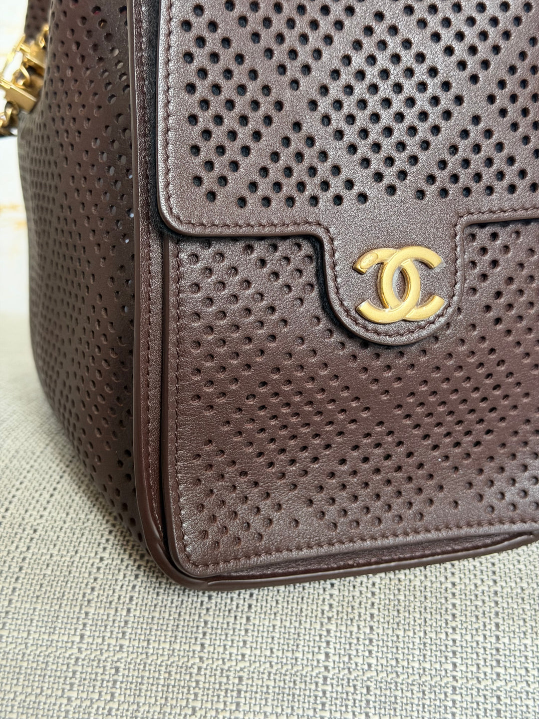CHANEL 26S 25 Hobo Bag in Perforated BROWN Calf skin Aged GHW size SMALL