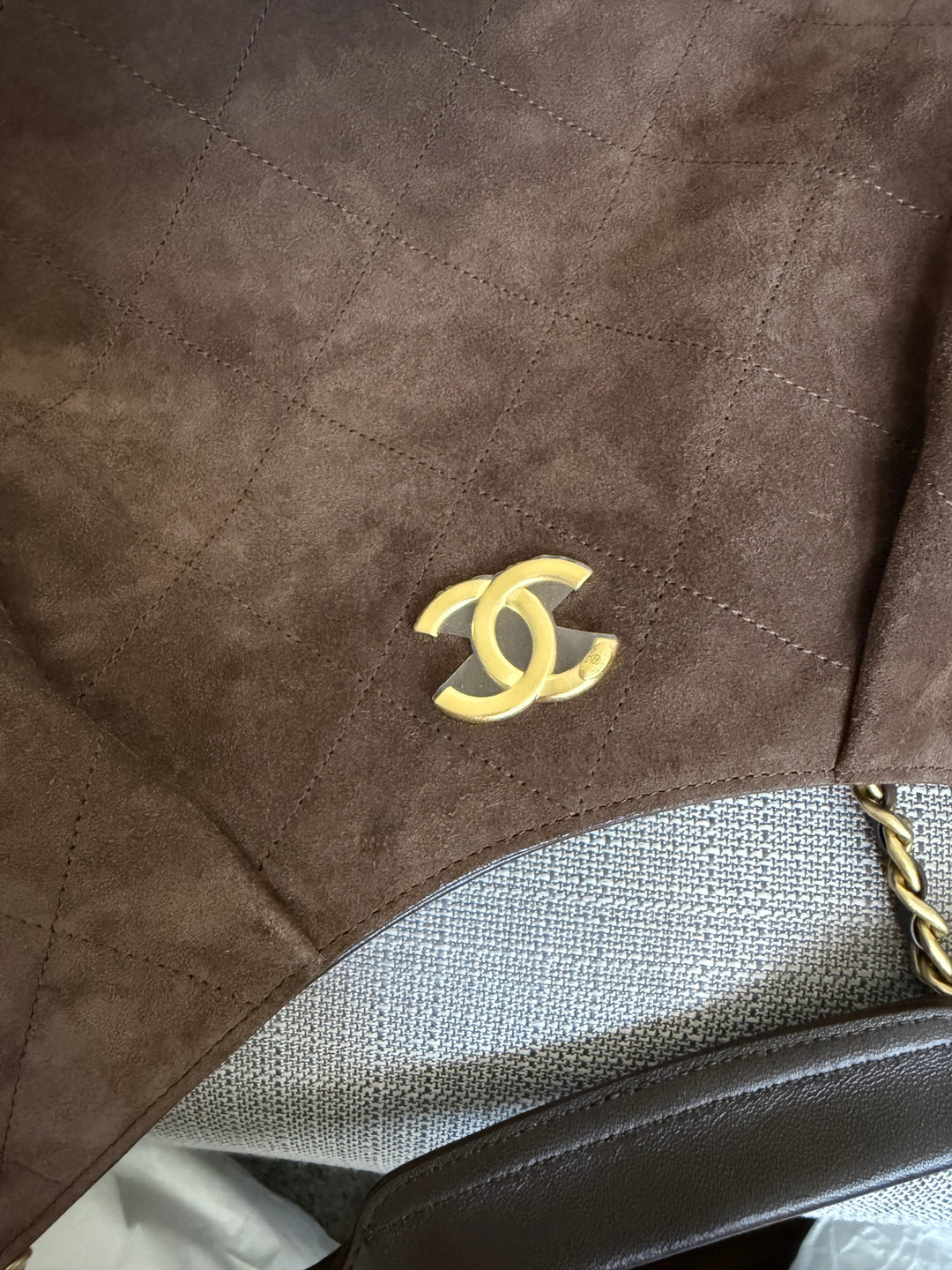 CHANEL 26C Brown Suede Maxi Hobo Bag 2026