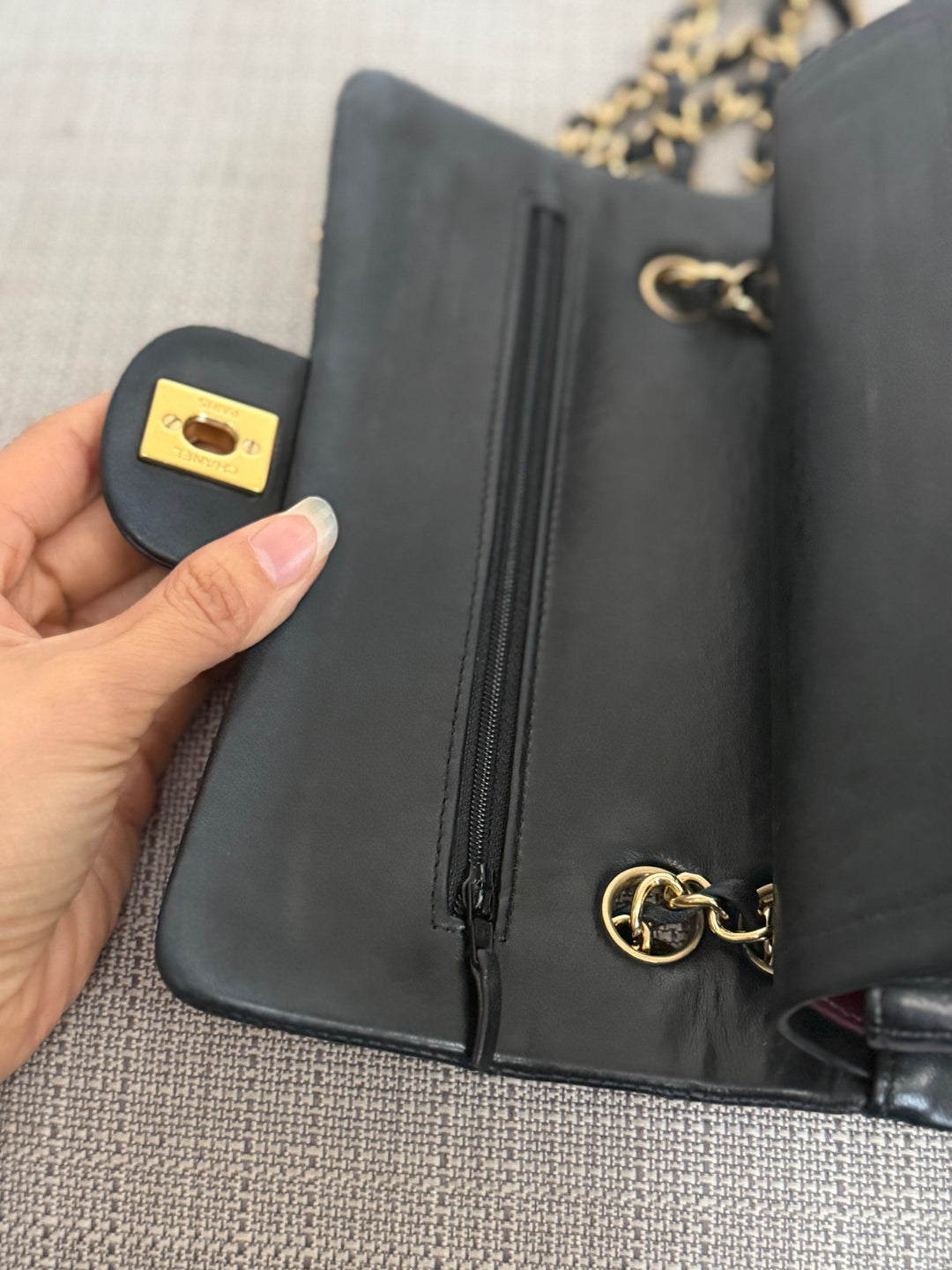 CHANEL series 11 Black Lambskin 24K GHW Vintage Small classic double flap bag 2007/2008