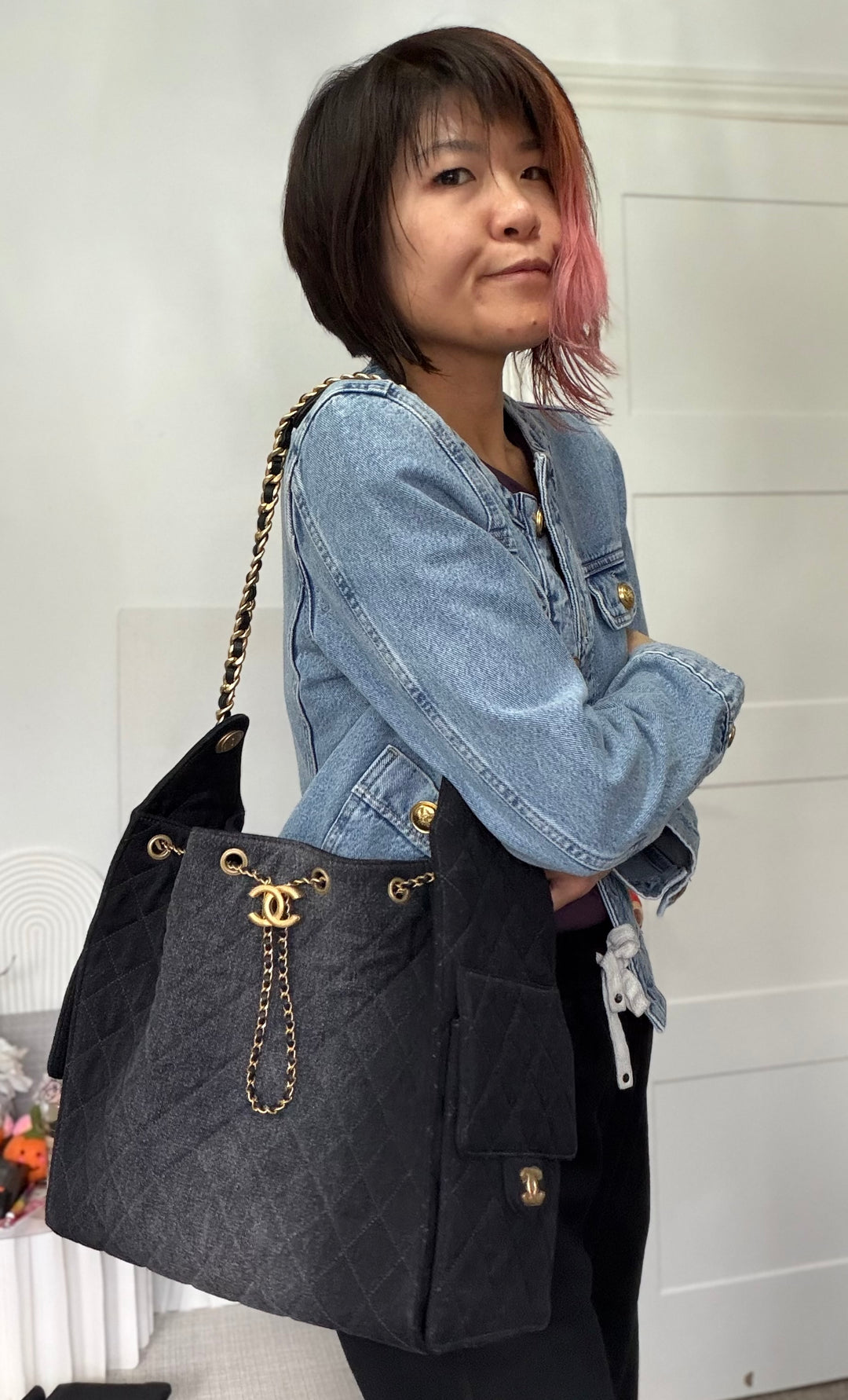 CHANEL 25S 2025 Black Denim Medium 25 Hobo Bag with Detachable Pouch Aged GHW