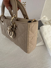 Load image into Gallery viewer, Dior Small Lady D-Joy Bag
Powder Beige Cannage Lambskin LGHW
