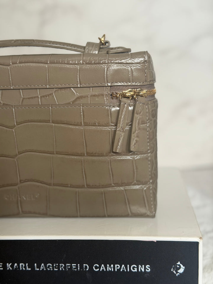 CHANEL 26A Etoupe Khaki Croc Embossed Calf skin LGHW LP Long Vanity size Medium 23 cms with detachable chain 2026