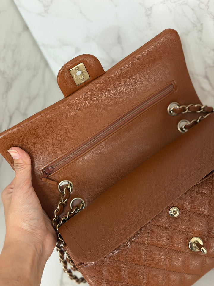 CHANEL Brown Caviar LGHW Medium ML Timeless 11.12 Classic Double Flap Bag 2023