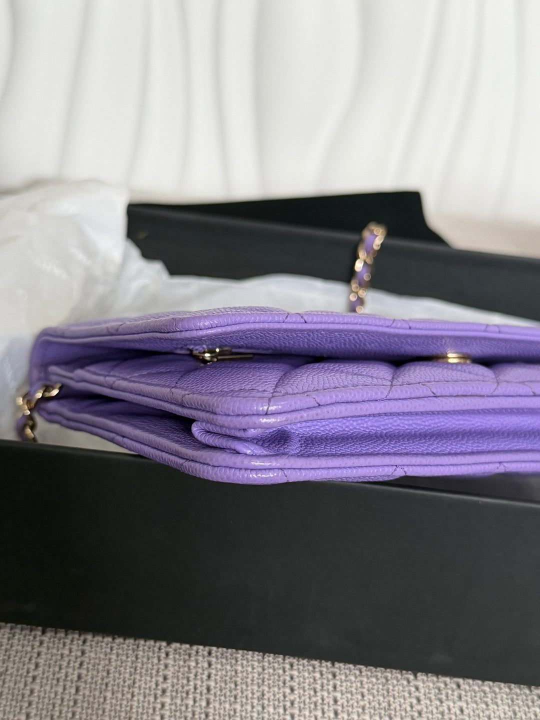 CHANEL series 28 20C Purple Caviar LGHW Classic Wallet on chain (WOC)