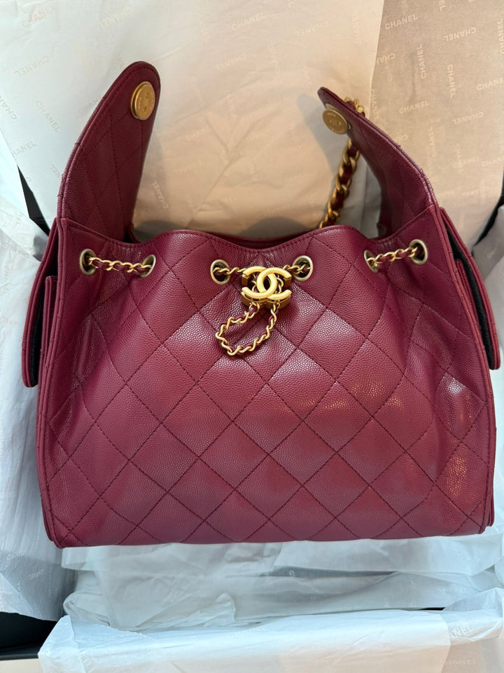 CHANEL 25 Hobo Bag in Burgundy Caviar Aged GHW 25S 2025 Collection