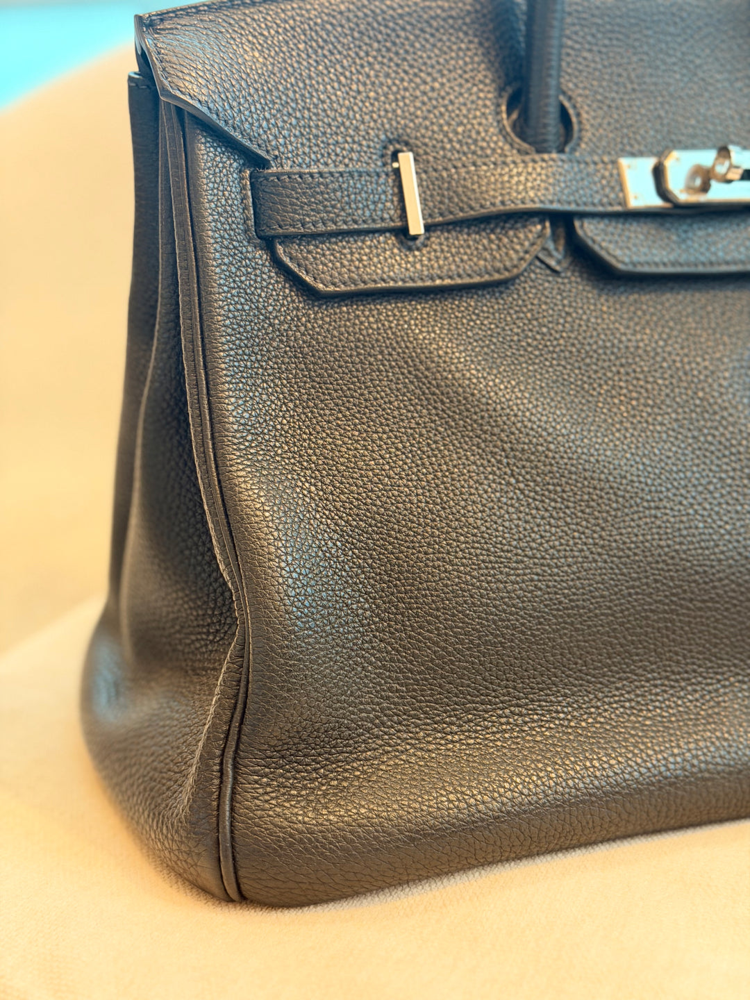 HERMÈS Black Noir Togo Leather PHW Birkin 35 Stamp M in Sq