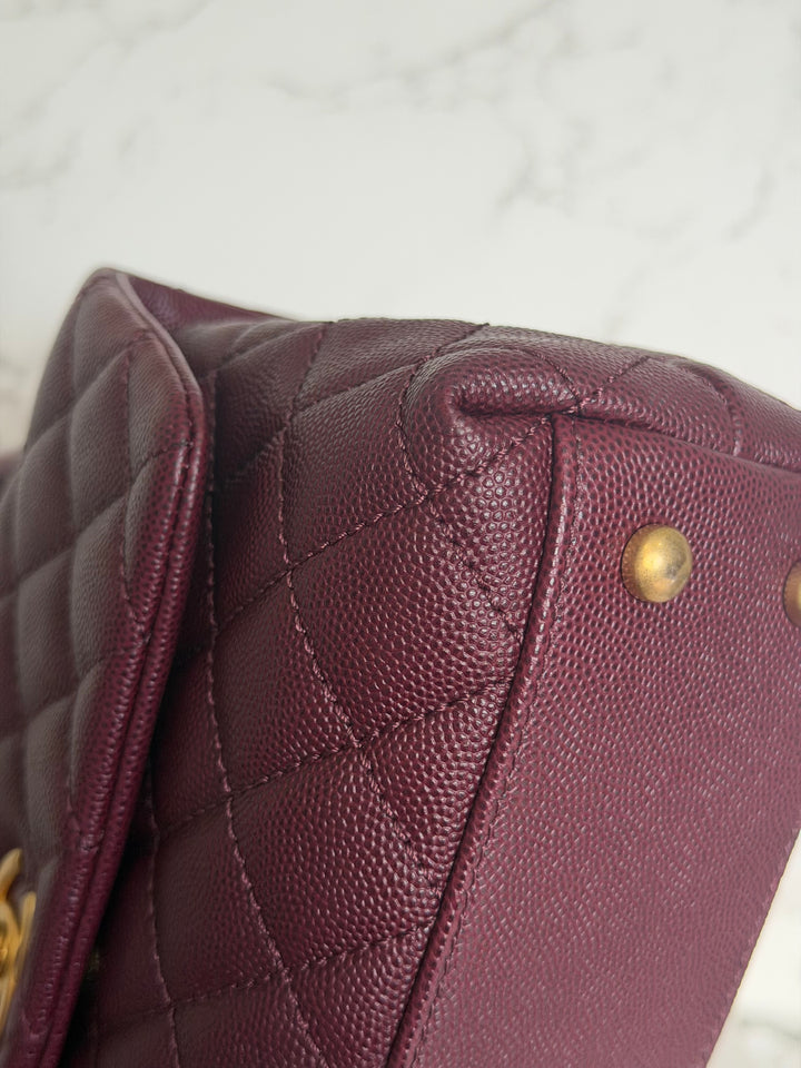 CHANEL series 26 Burgundy Caviar Aged GHW Coco Handle Flap Bag size SMALL with Pink sea snake handle 2018