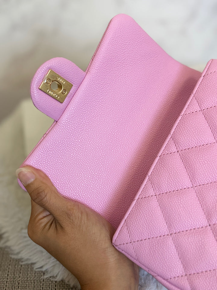 CHANEL 23P Mauve Pink Caviar Heart Adjustable Chain Aged GHW Mini Flap Bag 2023