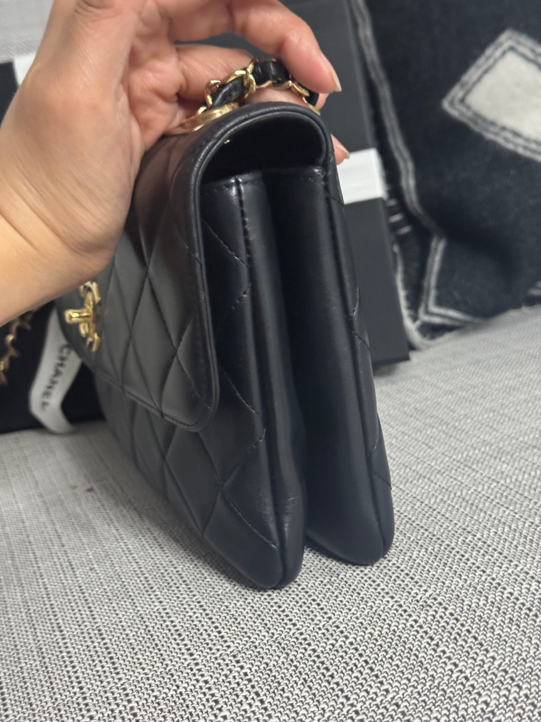 Chanel series 29 (2019) Black Lambskin LGHW Trendy CC Shoulder Flap Bag