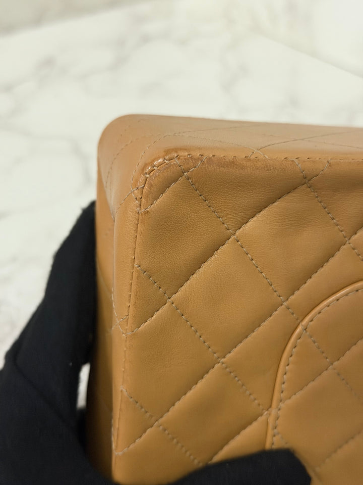 CHANEL series 4 Vintage 24K GHW Dark Beige Lambskin Timeless Classic Medium Double Flap Bag