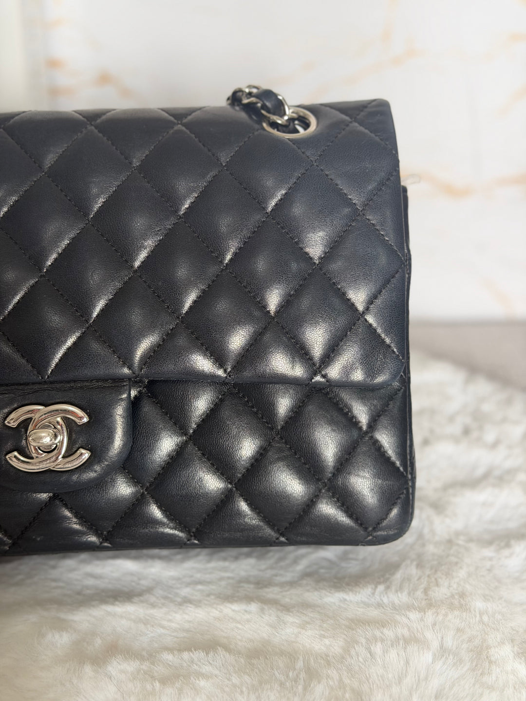 CHANEL series 12 Black Lambskin SHW Medium ML Timeless Classic Double Flap Bag 2011