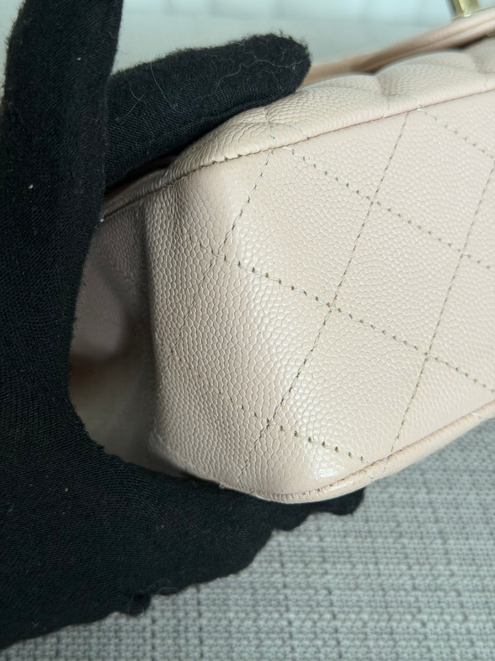 CHANEL 21C 2021 Rose Clair Caviar LGHW Medium ML 11.12 Timeless Classic Double Flap Bag