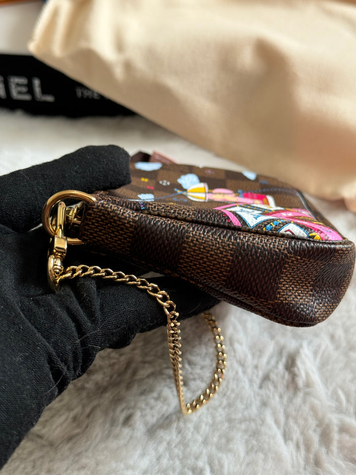 Louis Vuitton Vivienne Christmas Limited Edition Mini Pochette Damier Ebene