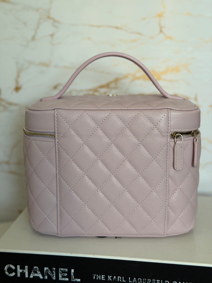 CHANEL series 31 21S Lilac undertone Pink Caviar Vanity Make Up Case 2021