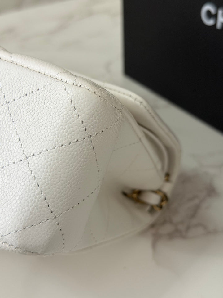 CHANEL 2023 White Caviar LGHW Medium ML Timeless Classic Double Flap Bag