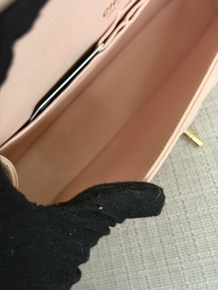 CHANEL 21C 2021 Rose Clair Caviar LGHW Medium ML 11.12 Timeless Classic Double Flap Bag