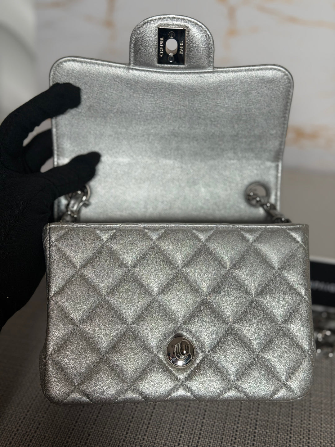 CHANEL Metallic Silver Lambskin SHW Square Mini Flap Bag 2021 21P collection series 31