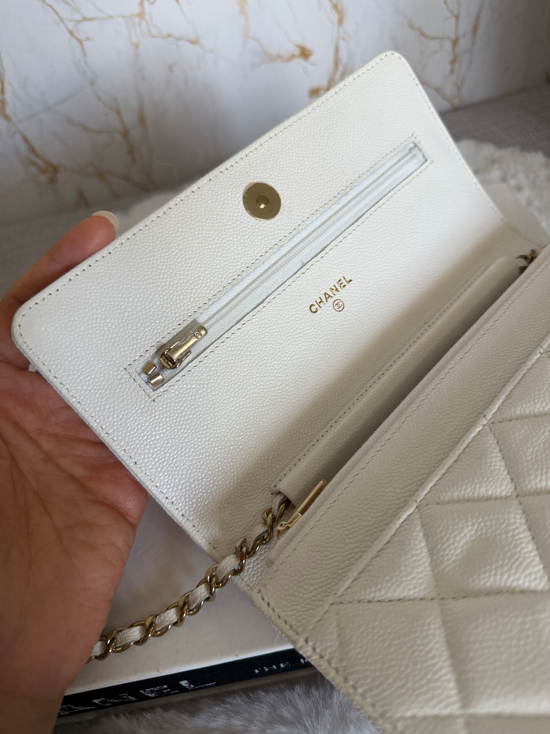 CHANEL White Caviar LGHW Classic Wallet on Chain (WOC) 2024