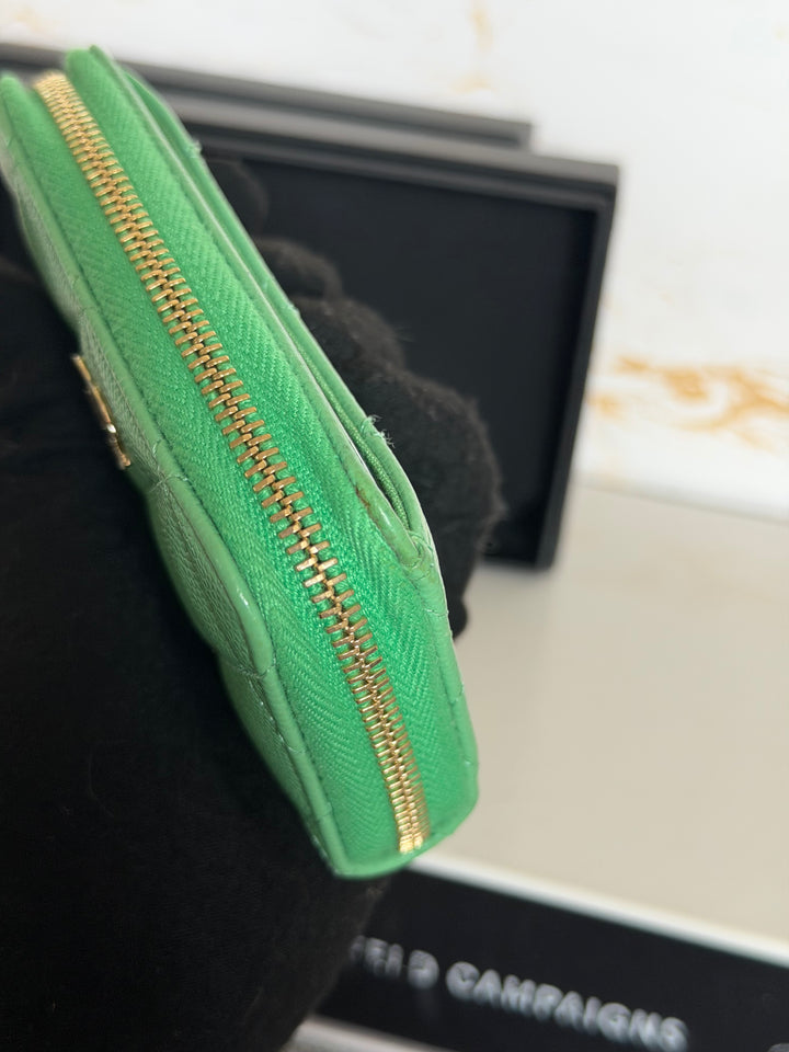 CHANEL 21P series 31 Green Caviar LGHW Zippy Coin Purse