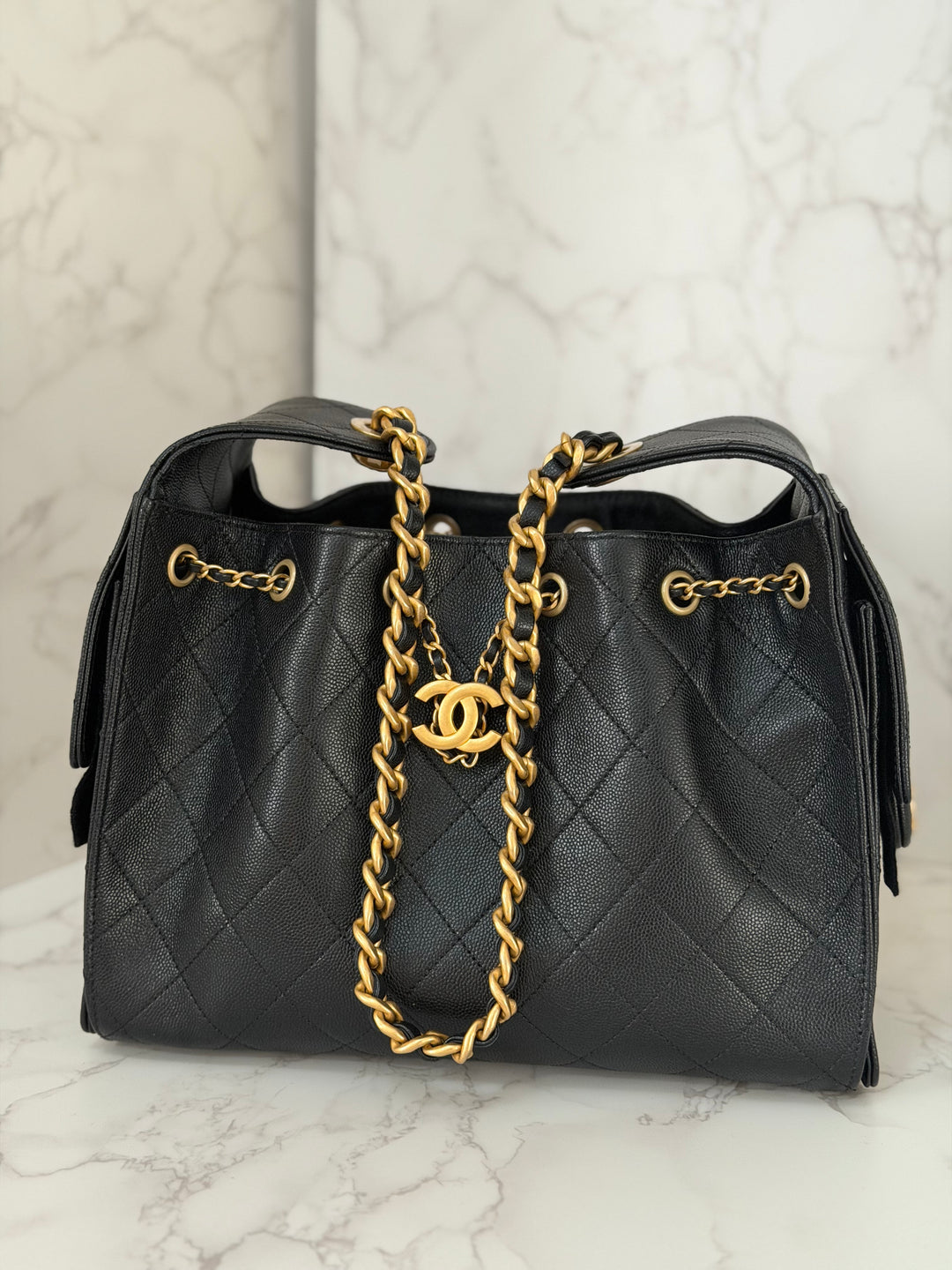 CHANEL 25 2025 size SMALL in Black Caviar Aged GHW Hobo Bag
