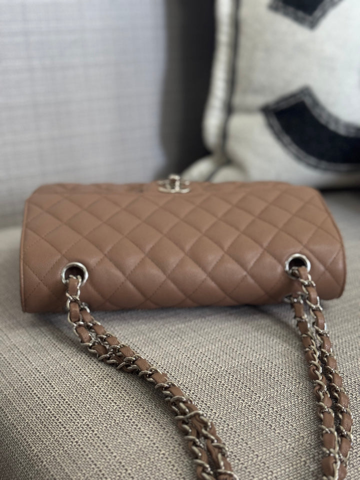 Chanel series 24 17B 2017 Fall/Winter Collection Taupe Caviar SHW Medium ML Timeless Classic Double Flap Bag