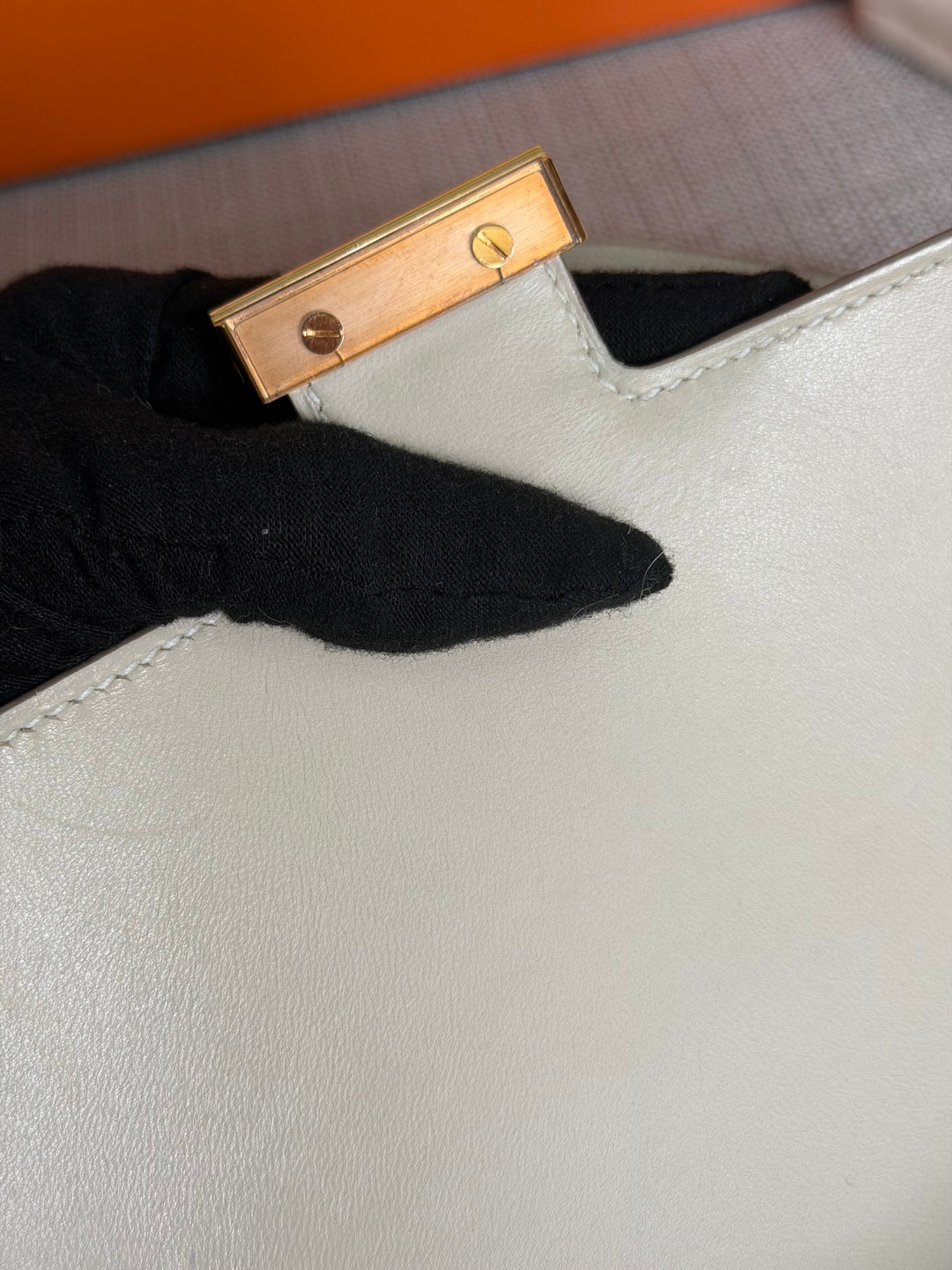 Hermès Constance 18 Mini Constance Craie Epsom Leather RGHW