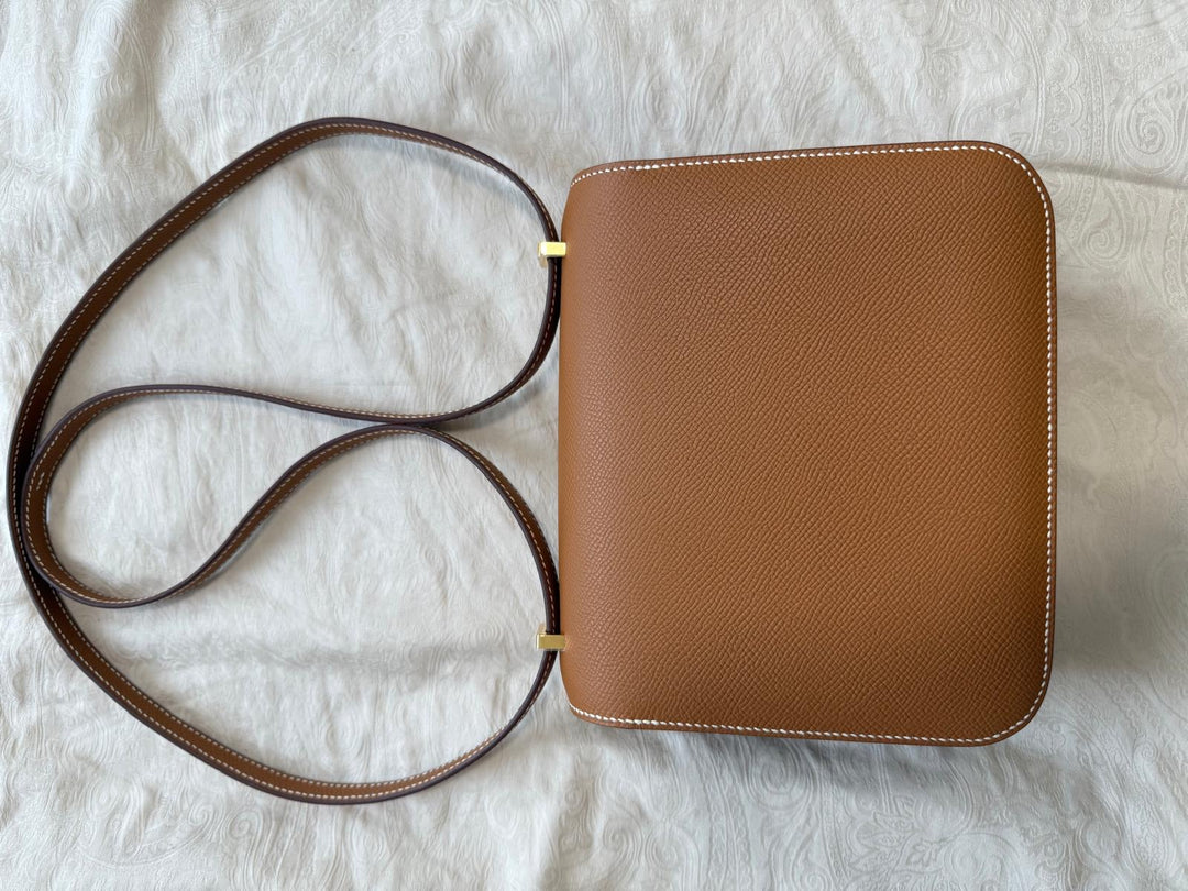 HERMES Constance 18 Gold Epsom Leather GHW Flap bag Stamp B 2023